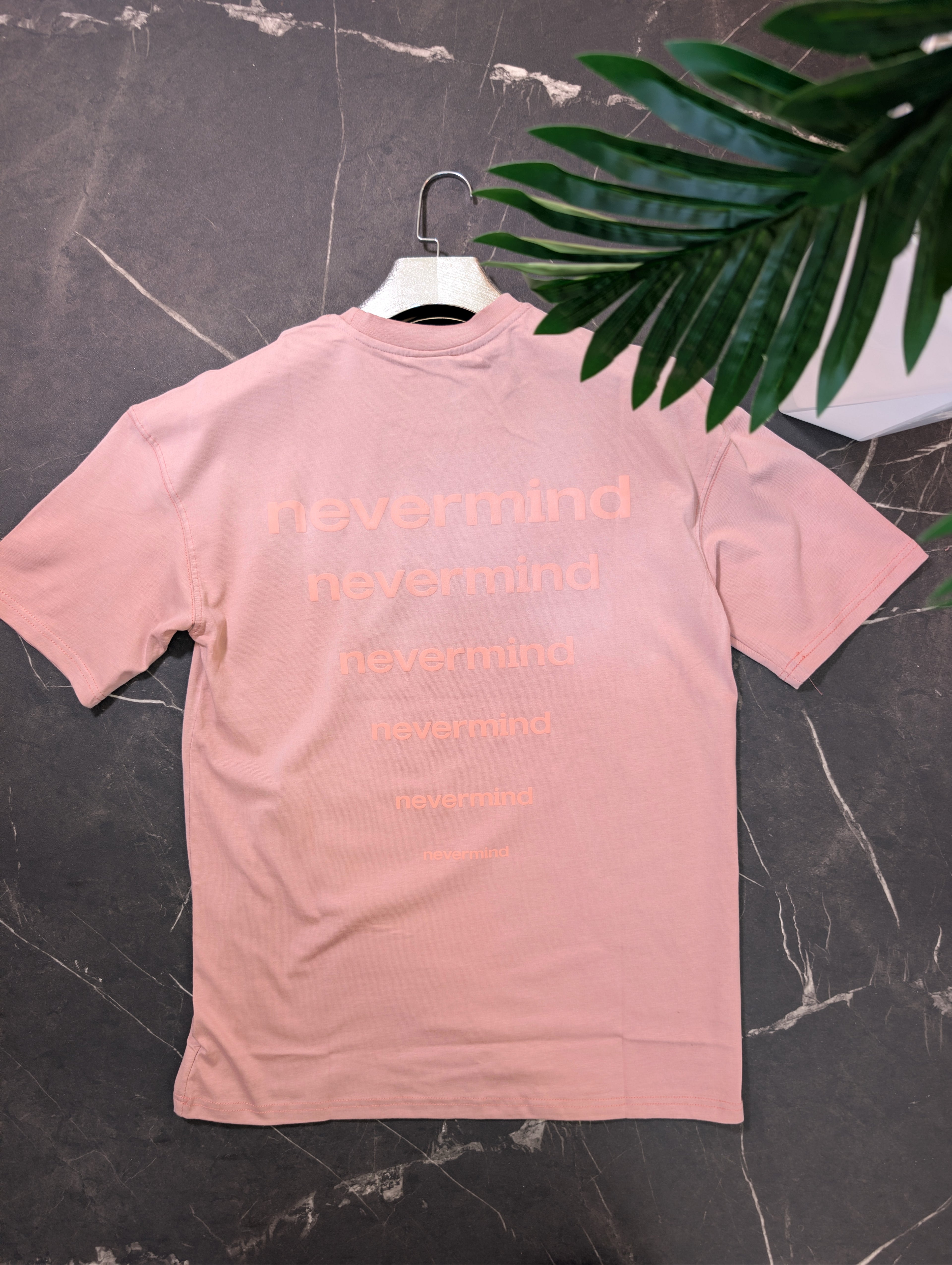 Essential shirt NEVER MIND ( pull oversize)