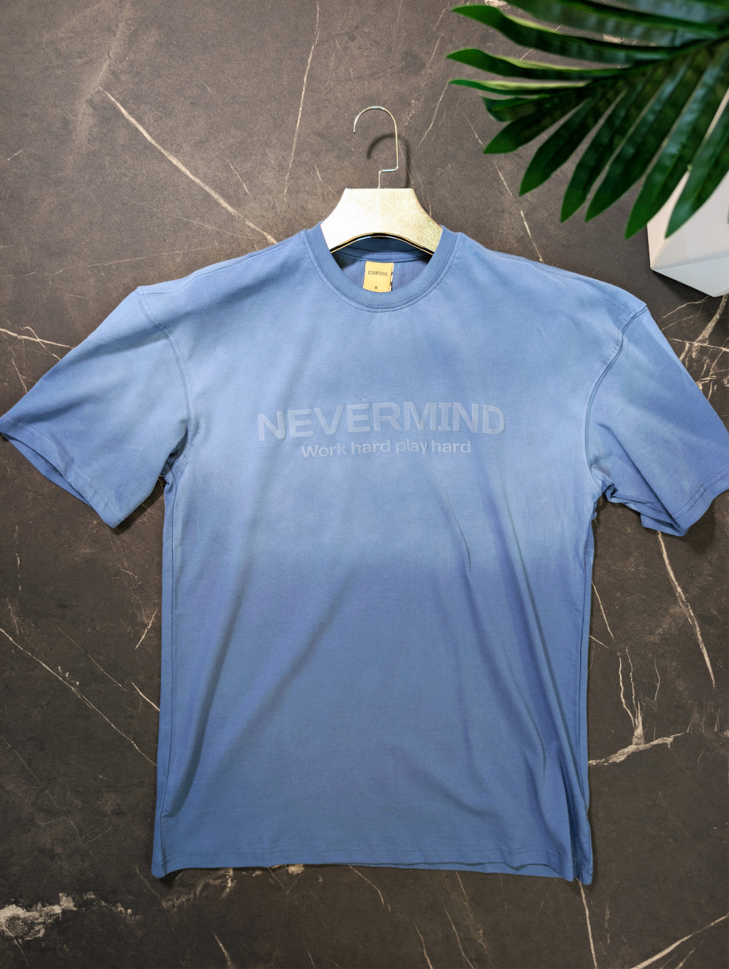 Essential shirt NEVER MIND ( pull oversize)