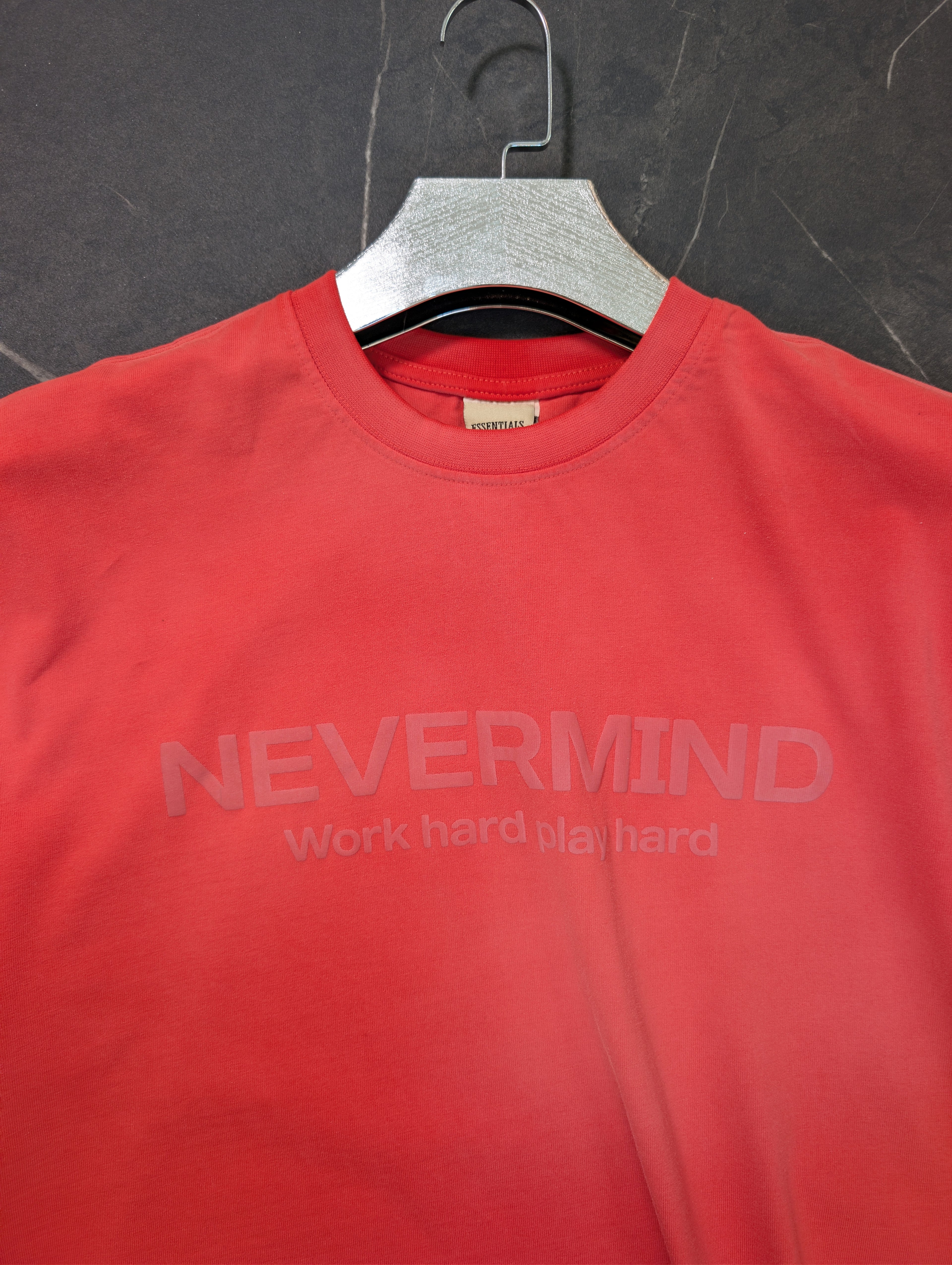 Essential shirt NEVER MIND ( pull oversize)