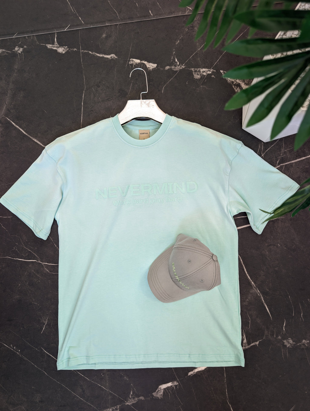 Essential shirt NEVER MIND ( pull oversize)