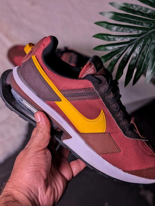 Nike Air max preyday original pointure 42.5