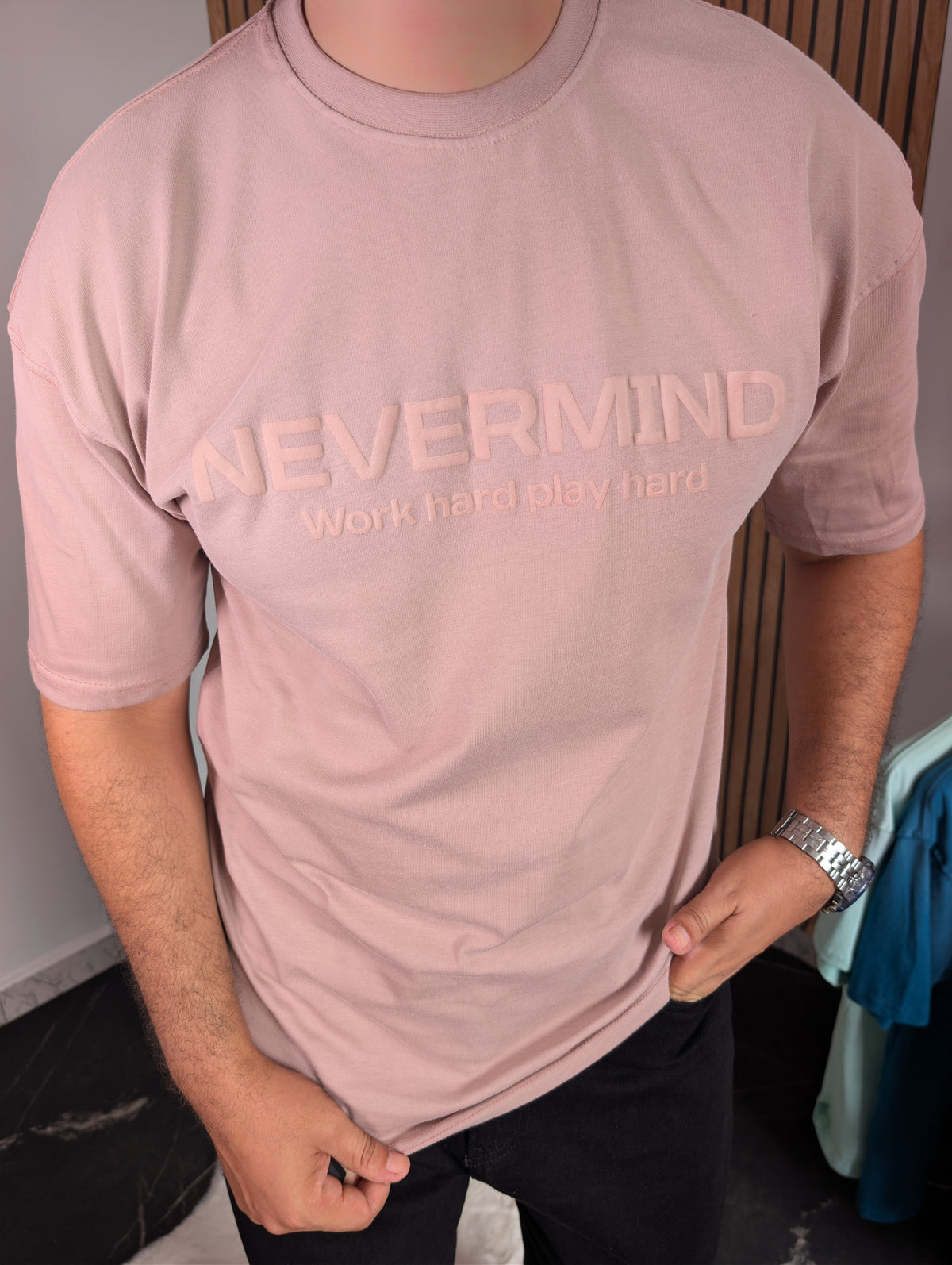 Essential shirt NEVER MIND ( pull oversize)