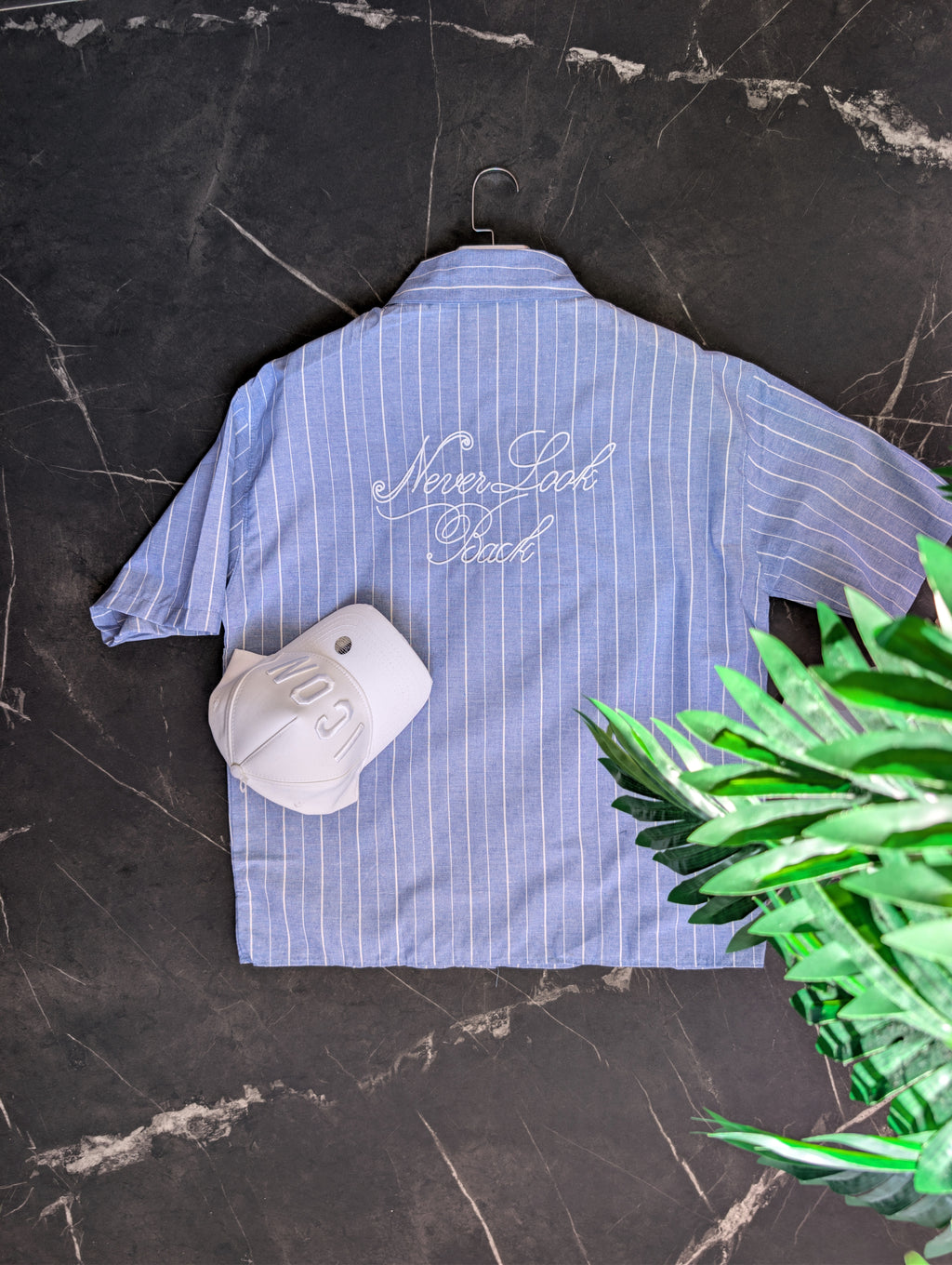 Chemise Demi manche oversize ( boxy fit strip shirt)